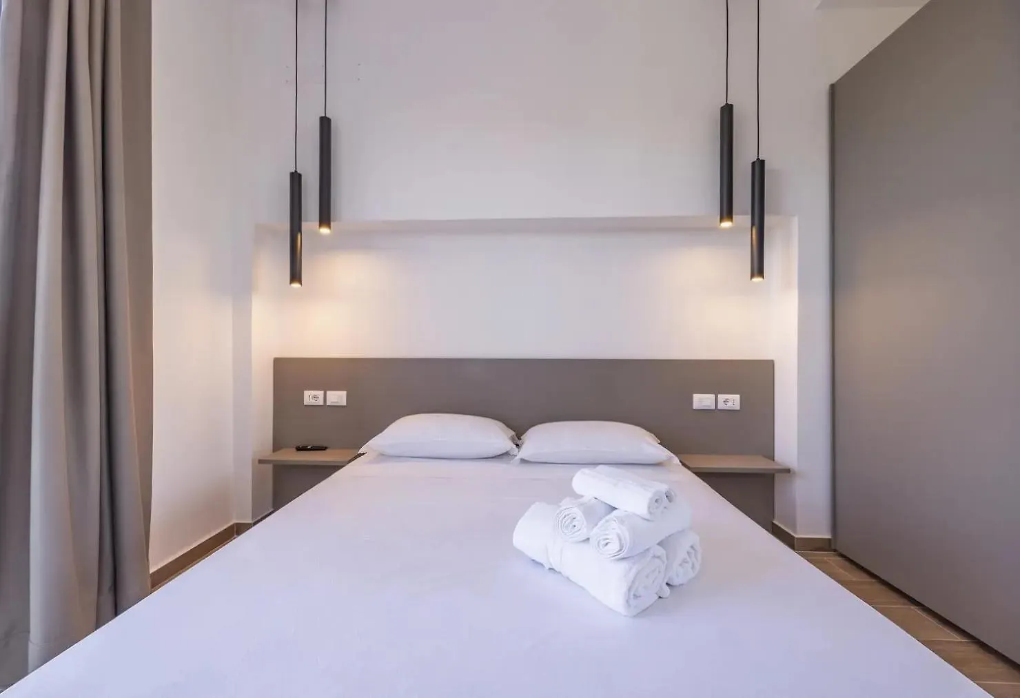 La Brisa Aparthotel Capo dʼOrlando